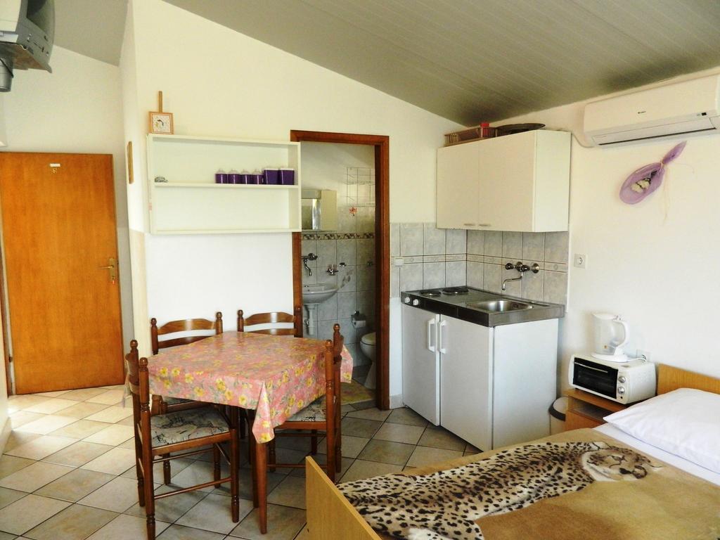 Apartment Jakoubek Rogoznica  Exterior foto