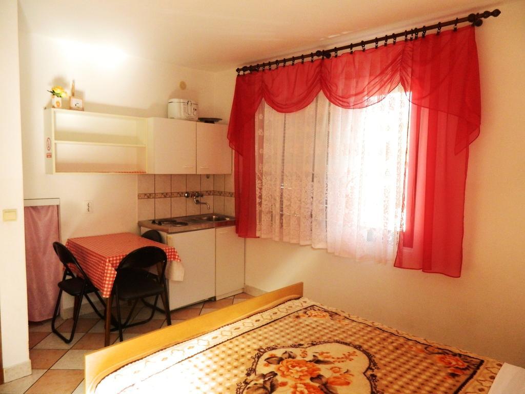 Apartment Jakoubek Rogoznica  Exterior foto