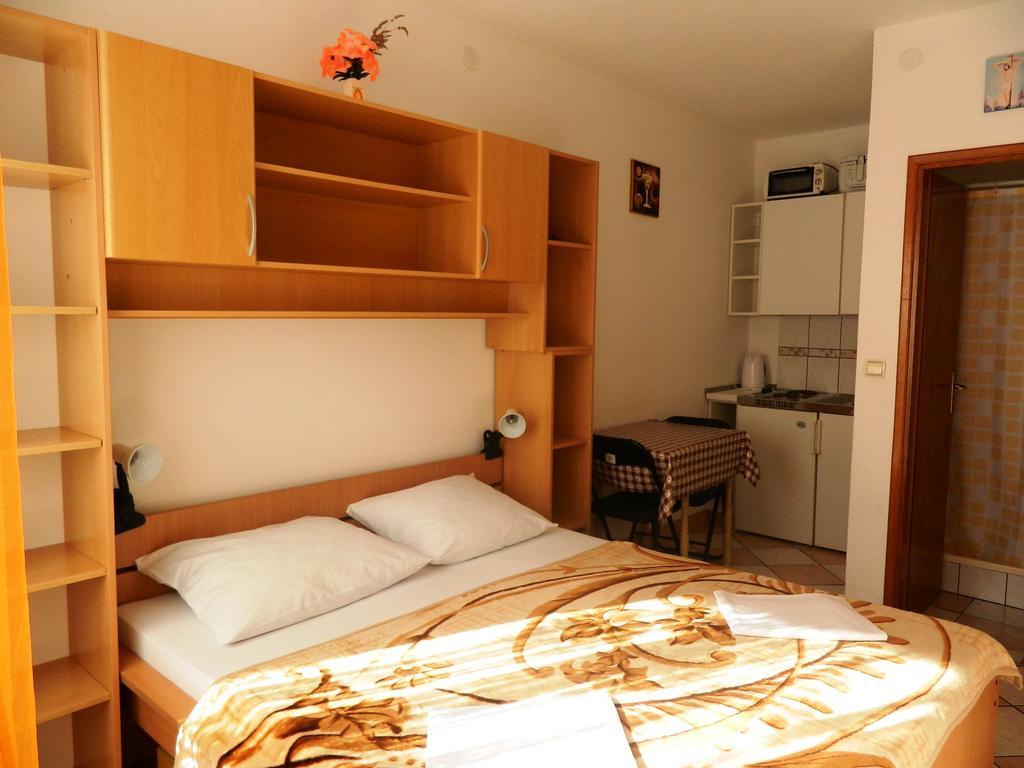 Apartment Jakoubek Rogoznica  Exterior foto